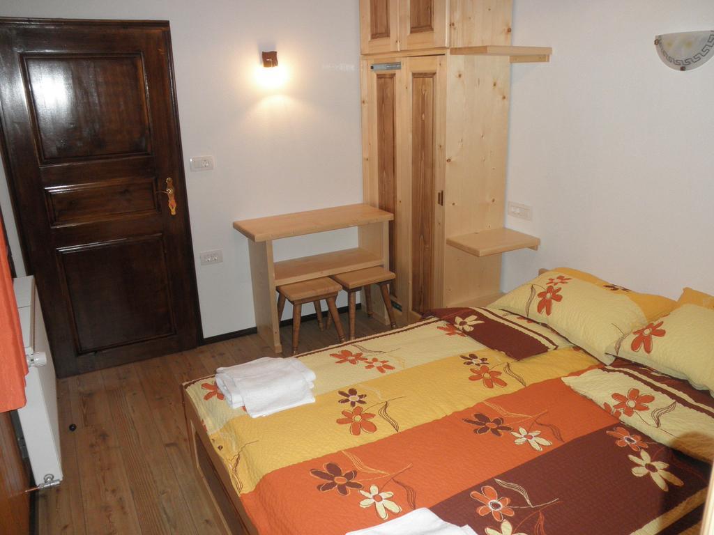 Holiday Home Čumar Cerkno Quarto foto